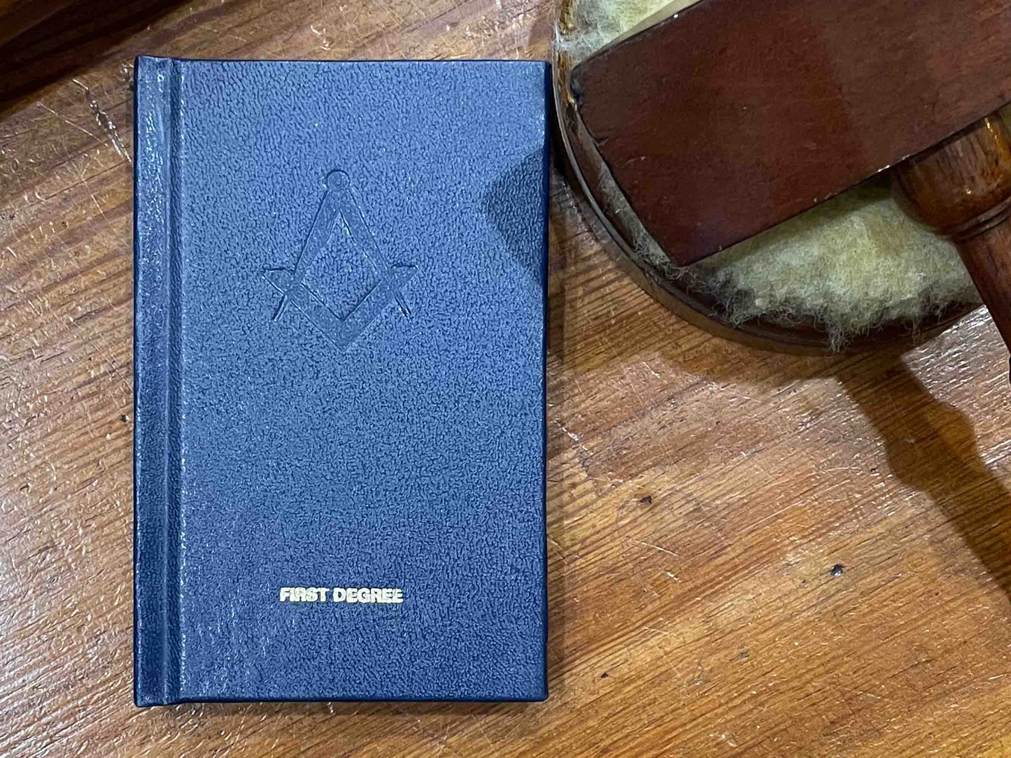 Prepare for the next degree and feel confident in the lodge with our authoritative first degree ritual book. This guide includes the complete ceremony of the entered apprentice degree, official emulation lectures, questions for the second degree, and instructions on performing Masonic fire and the opening and closing odes.